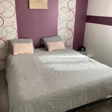 Maison De Avec Vue Sur La Vallee Holiday home